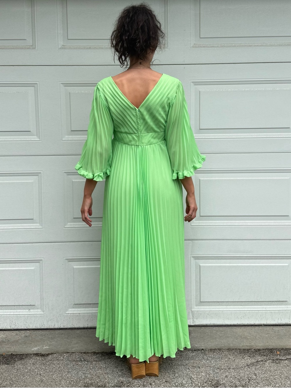 Vintage Crystal Pleated V‑Neck Maxi Dress Bright Green Bell Sleeves Rhinestones - Picture 9 of 10